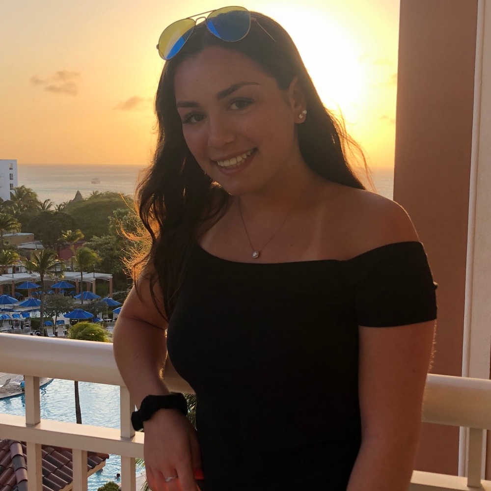 Meet your Posher, Juliana
